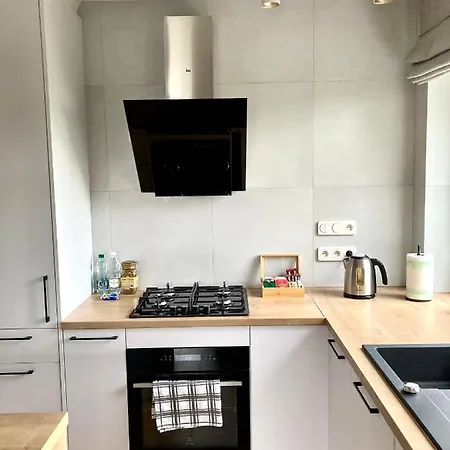 Piekne I Przestronne Mieszkanie W Centrum Radomia, Z Widokiem Na Katedre Lägenhet